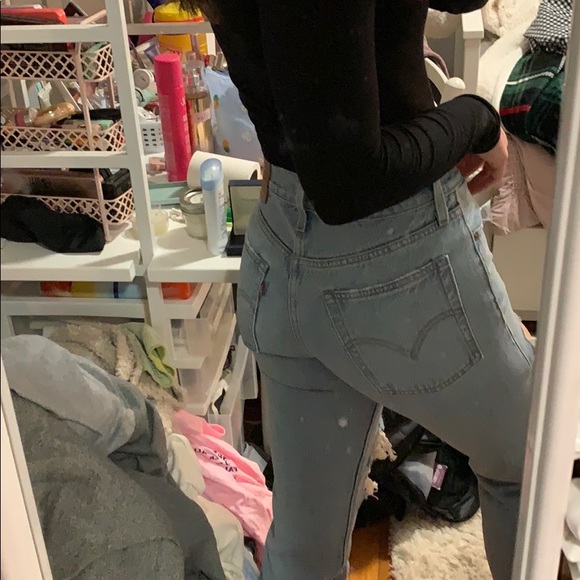 NWT LEVI’S WEDGIE JEAN - Picture 2 of 5